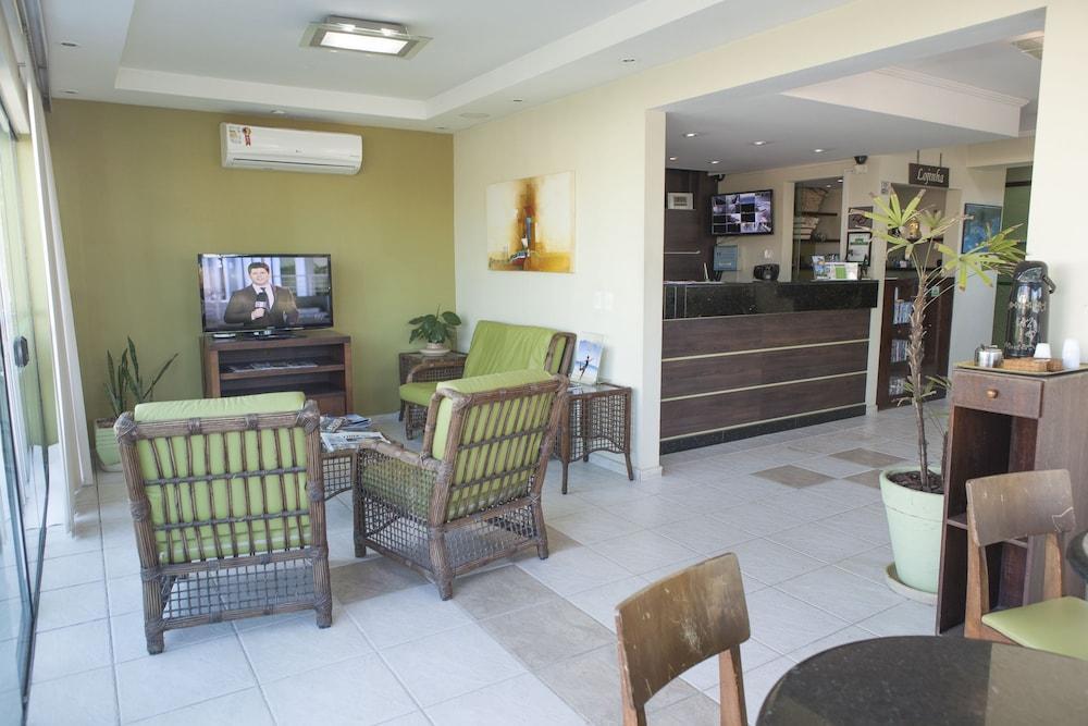 Hotel Vicino Al Mare กัวรูจา ภายนอก รูปภาพ