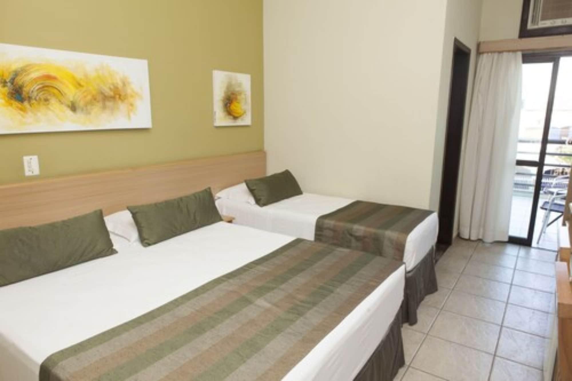 Hotel Vicino Al Mare กัวรูจา ภายนอก รูปภาพ