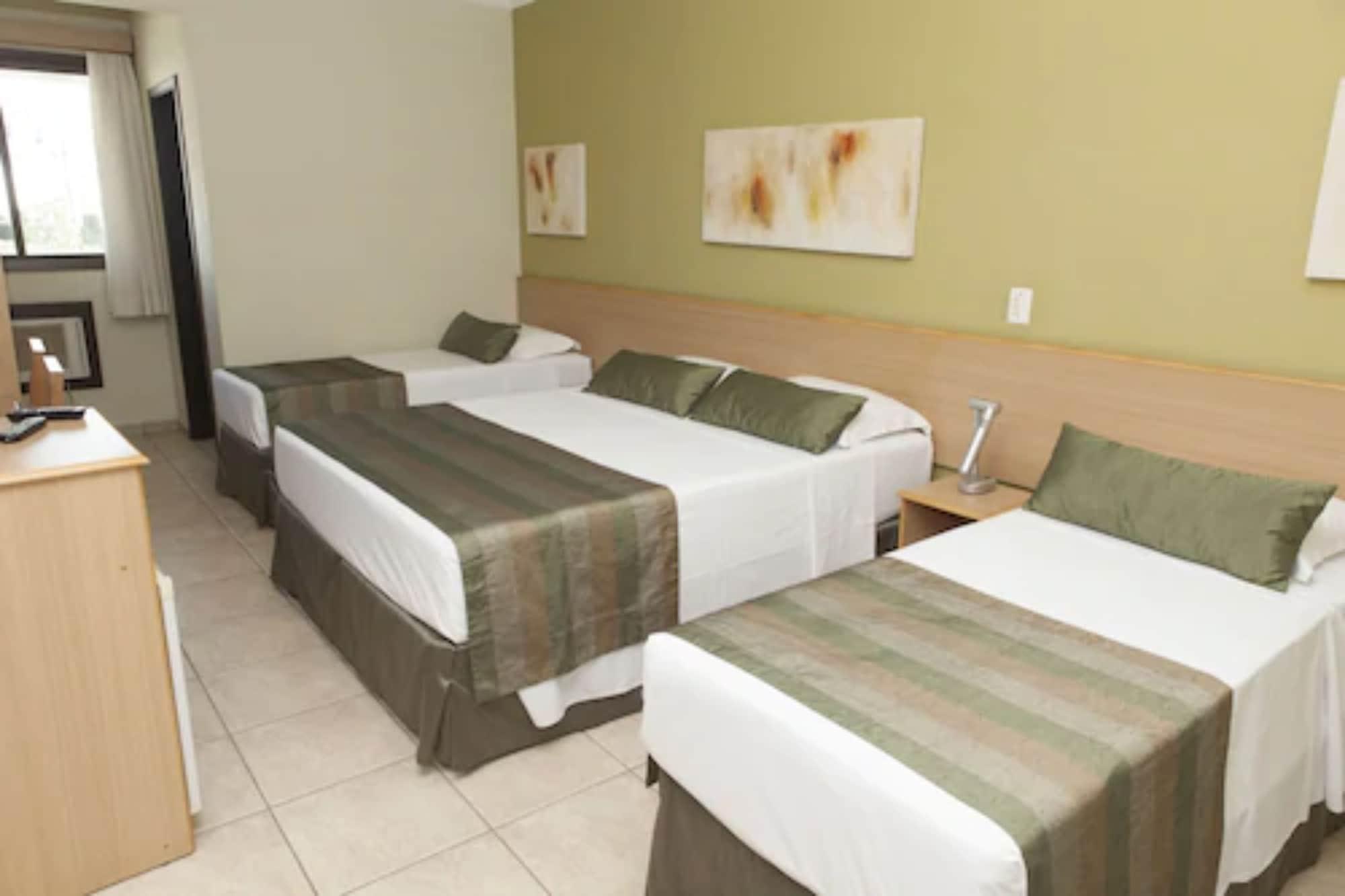 Hotel Vicino Al Mare กัวรูจา ภายนอก รูปภาพ